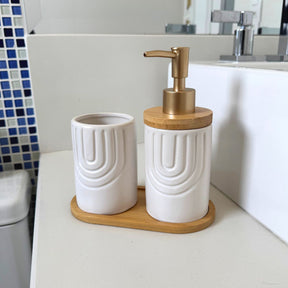 Kit Banheiro Supreme - Conjunto Porcelana Base Bambu Saboneteira Porta Escova 3 Peças