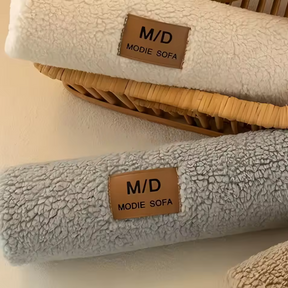 Capa de sofá Lã de Cordeiro Extremamente Macia com 2 Almofadas