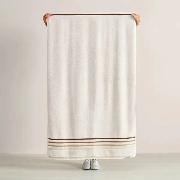 Jogo de Toalha Karsten Lumina Ivory e Marrom - 2 peças (Banhão + Rosto)